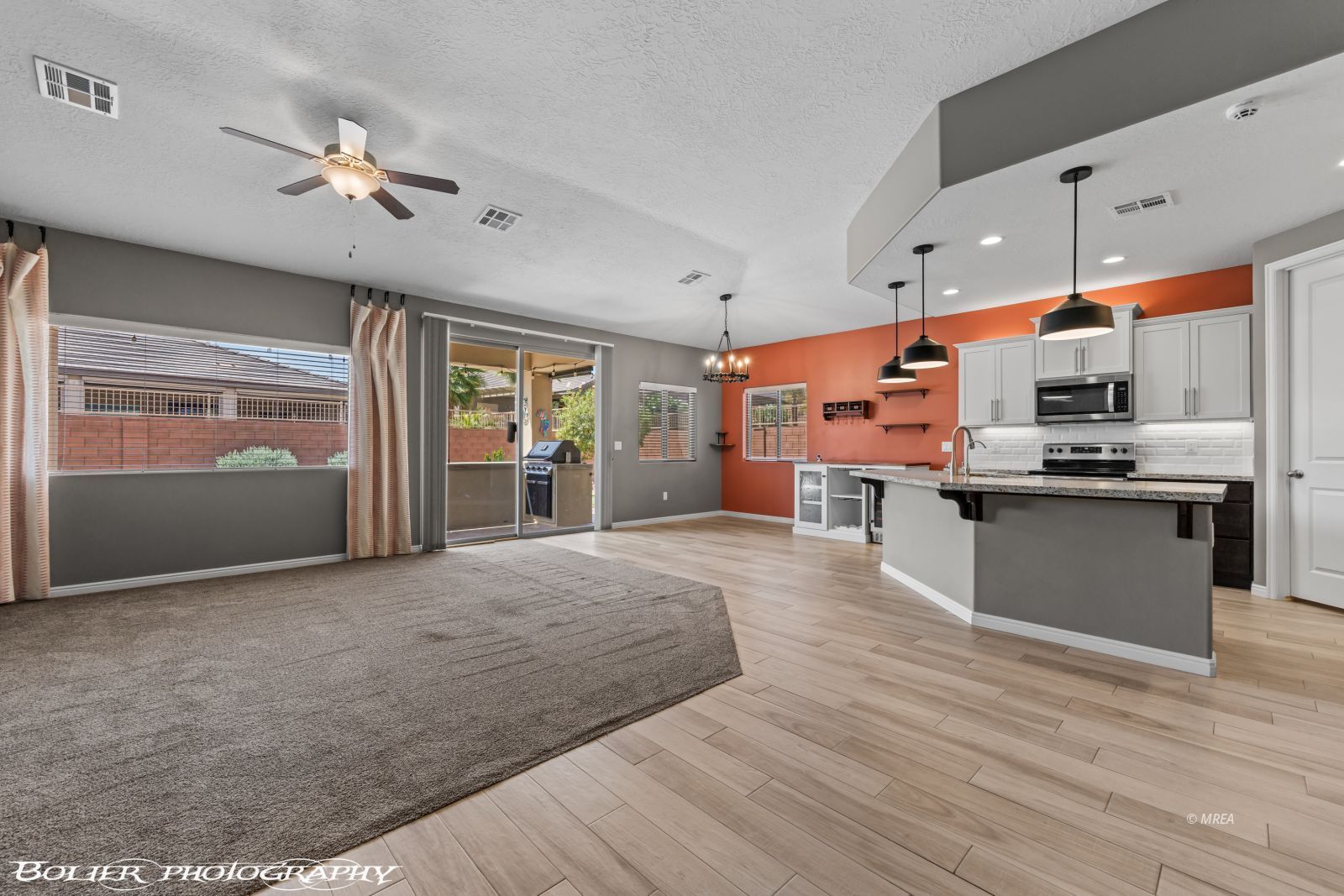 556  Quartz Way