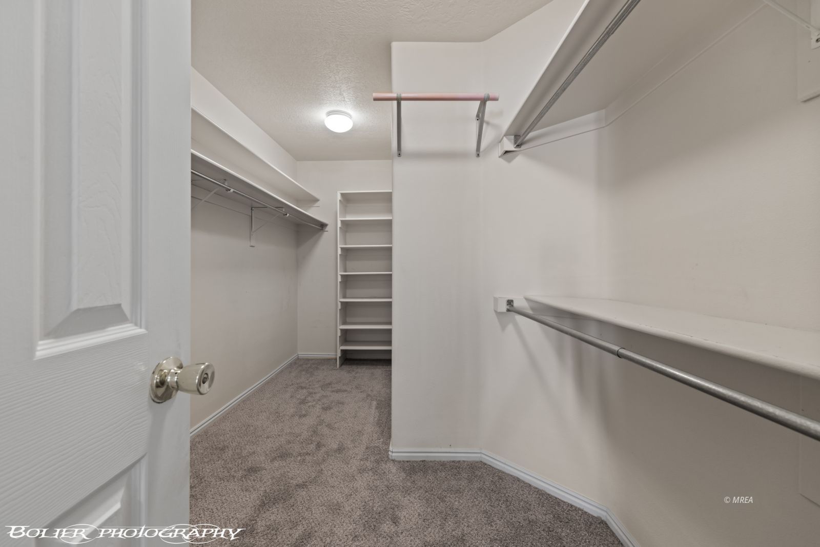 589  Casa Grande Cir