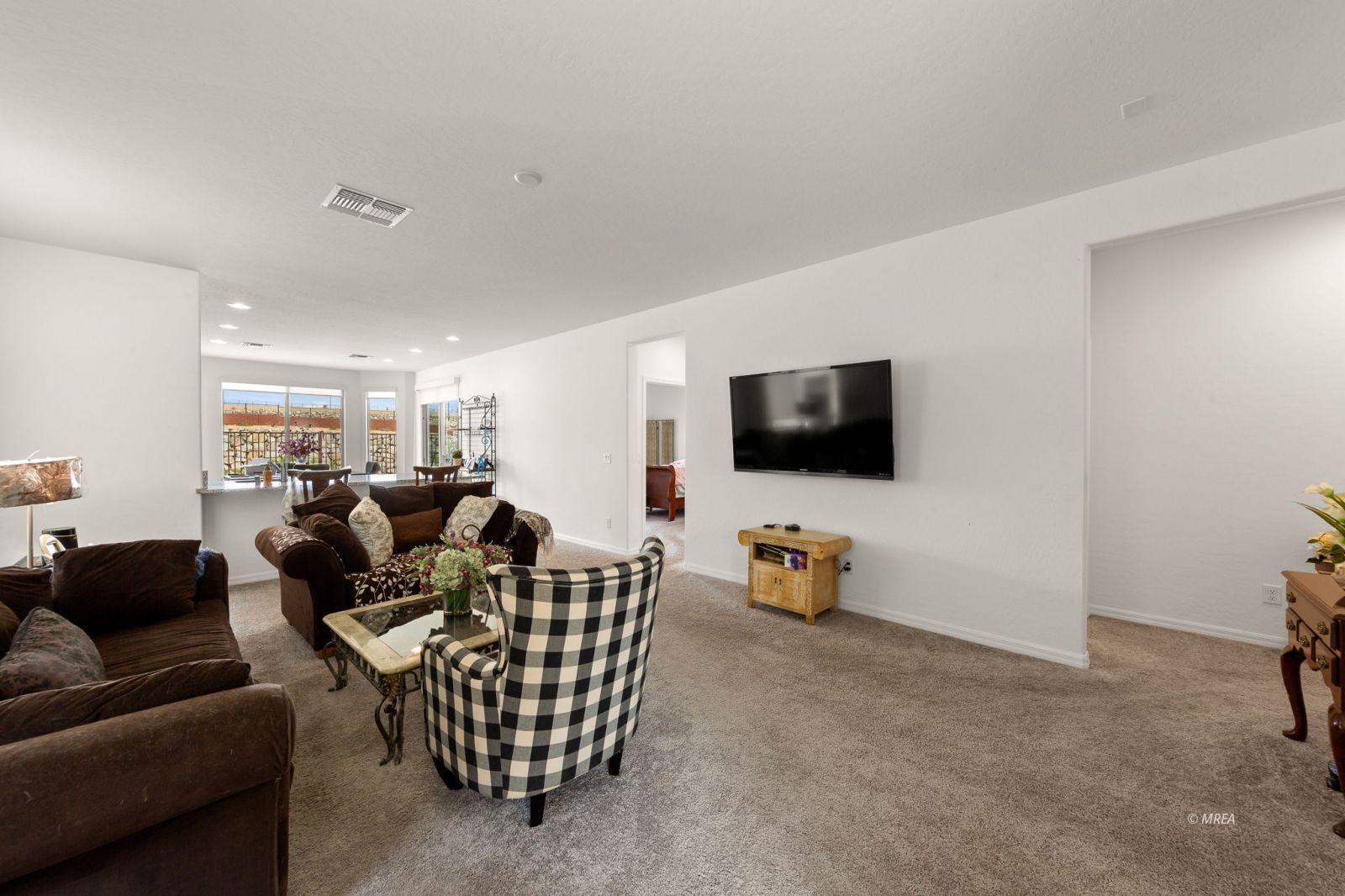 1353  Evening Breeze Ln