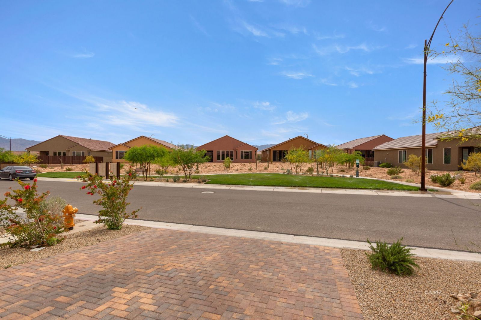 1353  Evening Breeze Ln