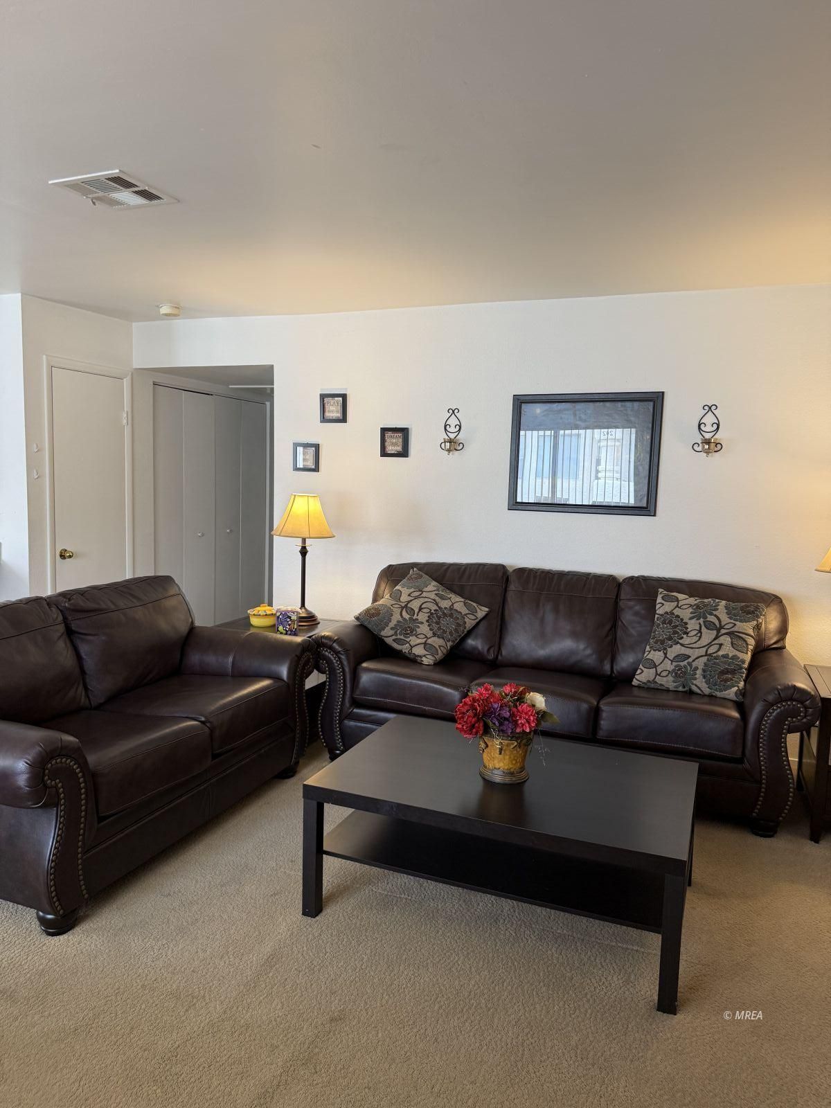 449  Mesa Blvd  #201