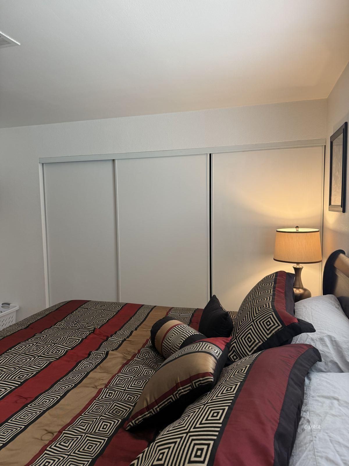 449  Mesa Blvd  #201