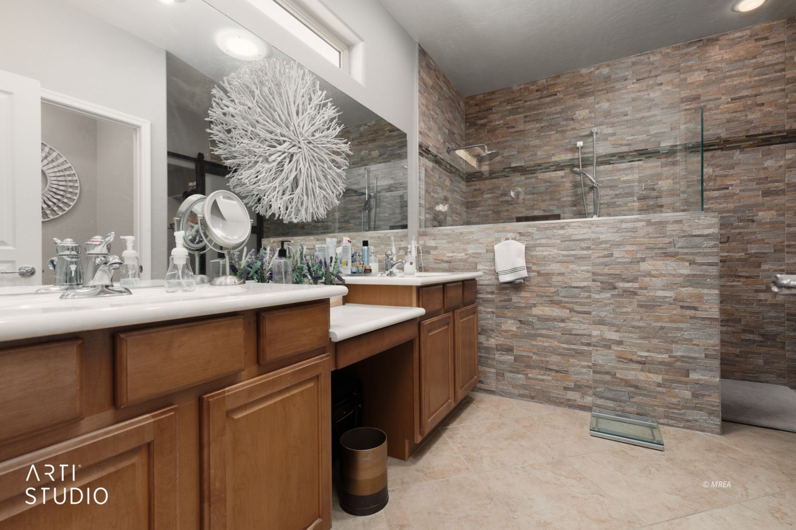 1029  Back Country Trl 