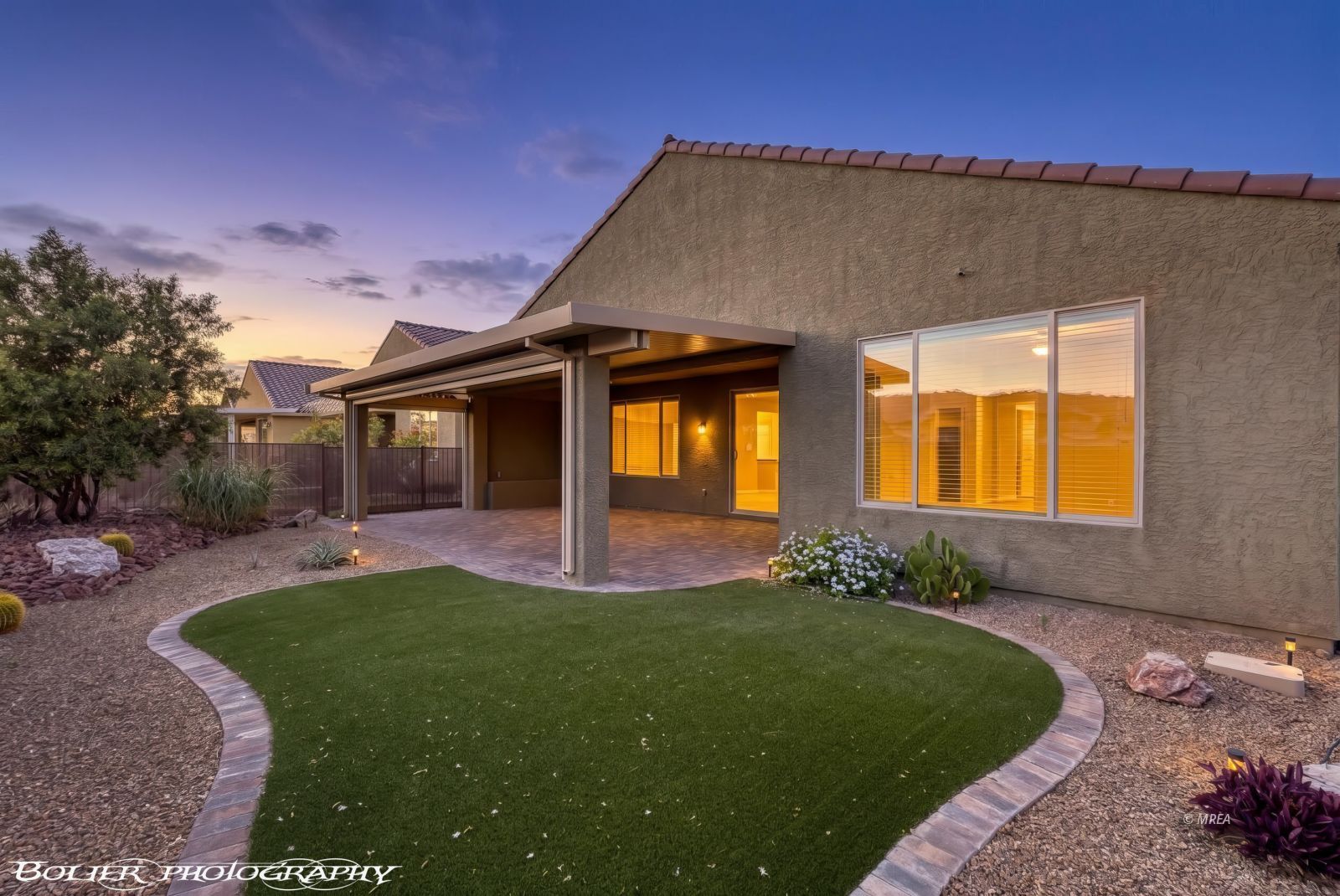 901  Emerald Pool Bluff 