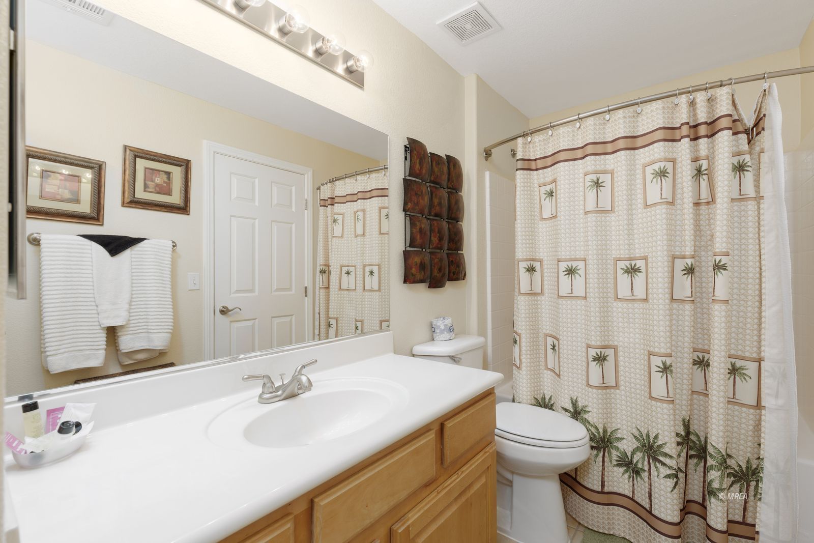 890  Kitty Hawk Dr #423