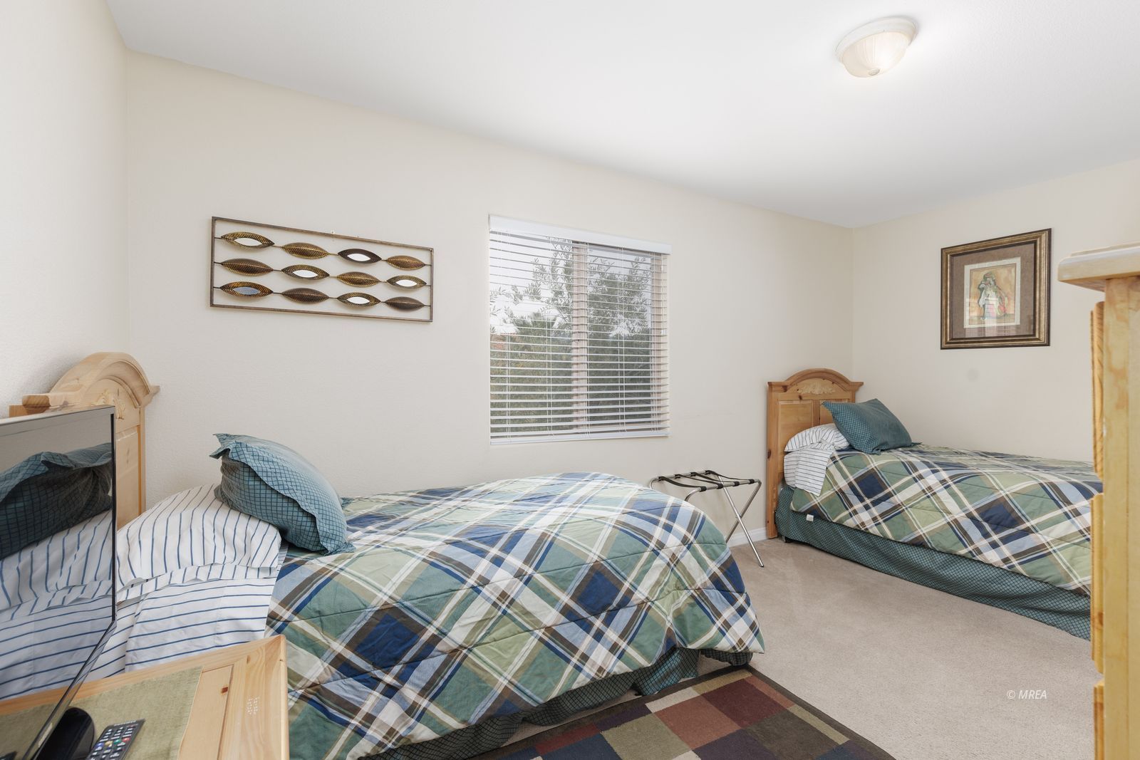 890  Kitty Hawk Dr #423