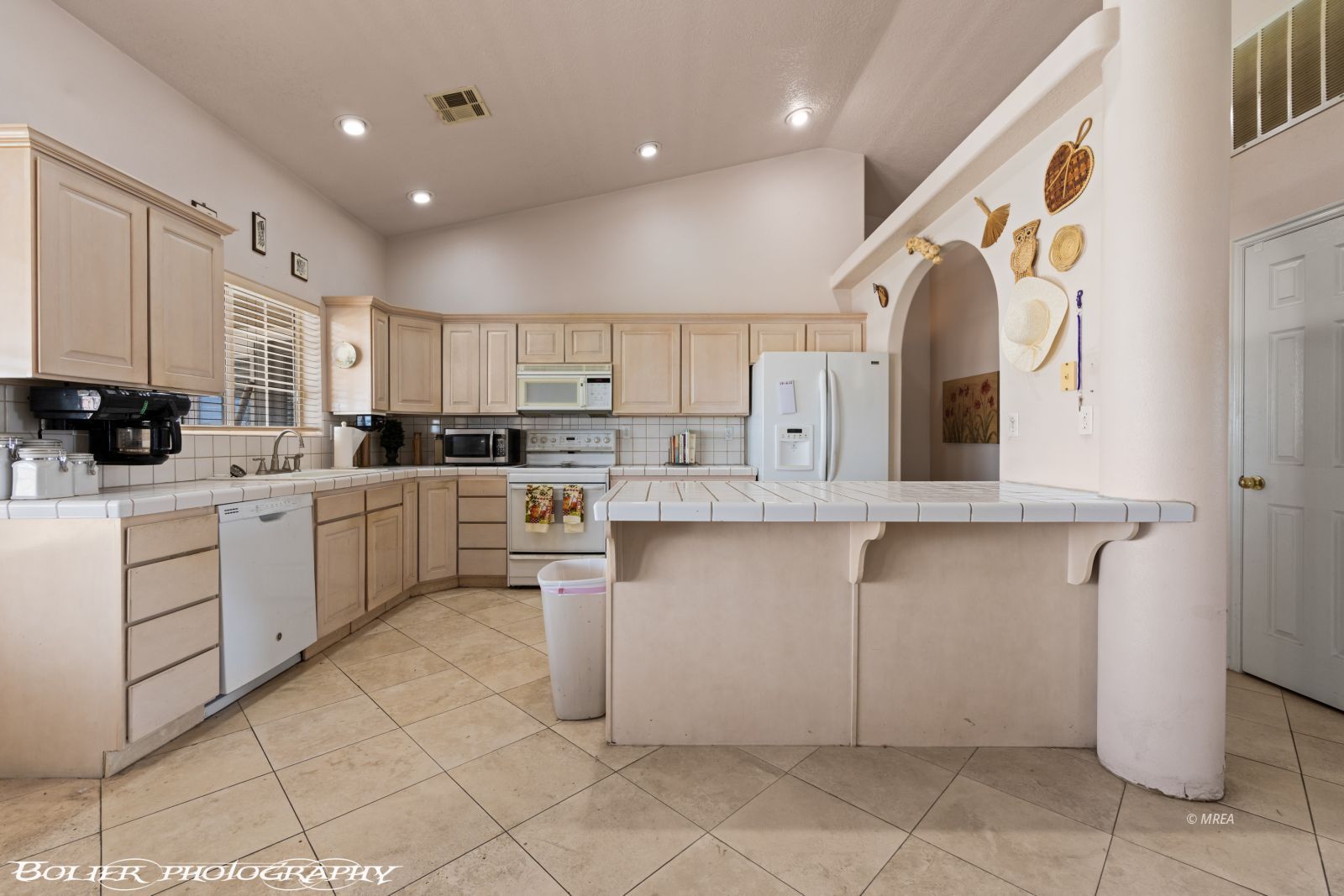 777  Buena Vista Cir 