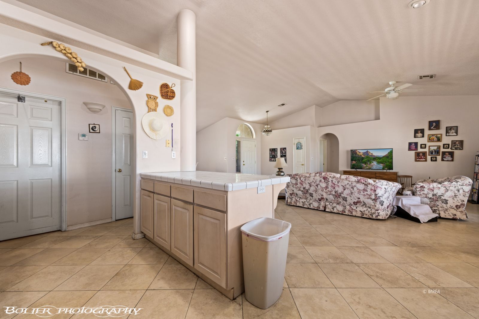 777  Buena Vista Cir 