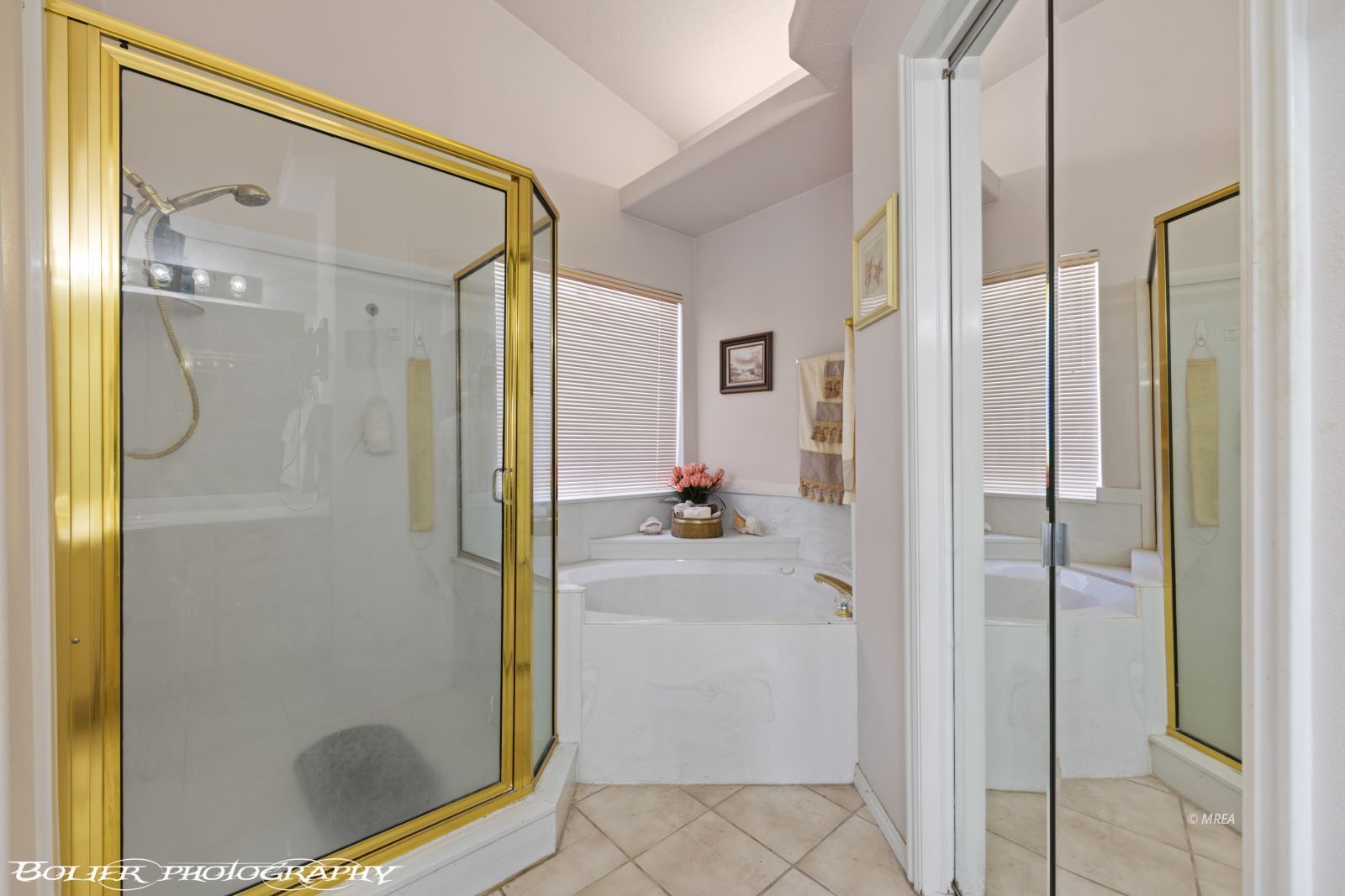 777  Buena Vista Cir 