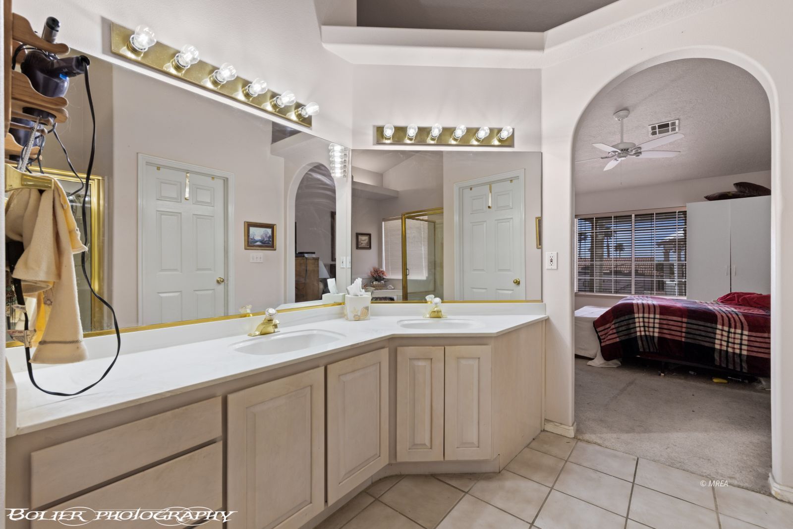 777  Buena Vista Cir 