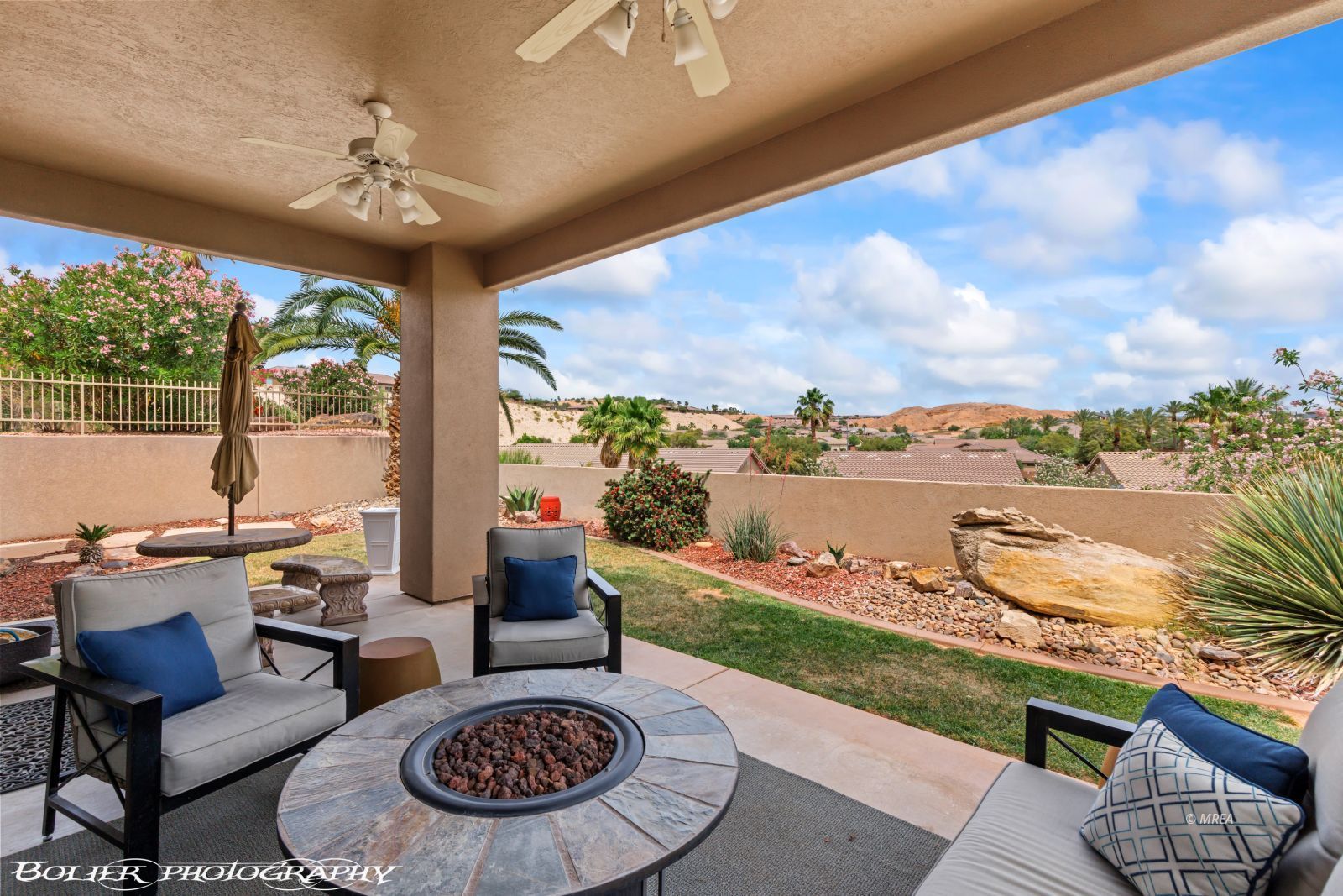 901  Crest View Dr