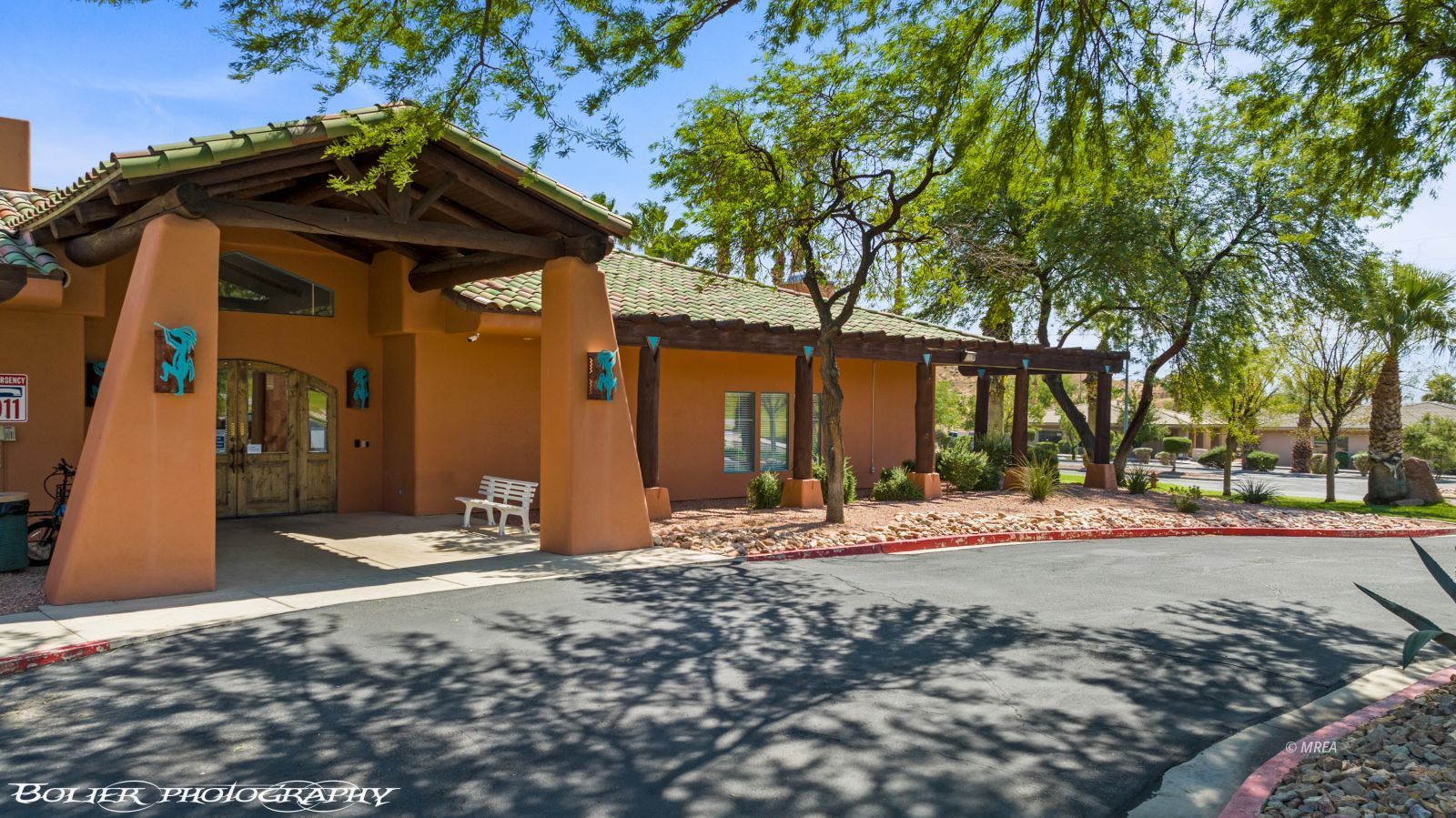 998  Opal St