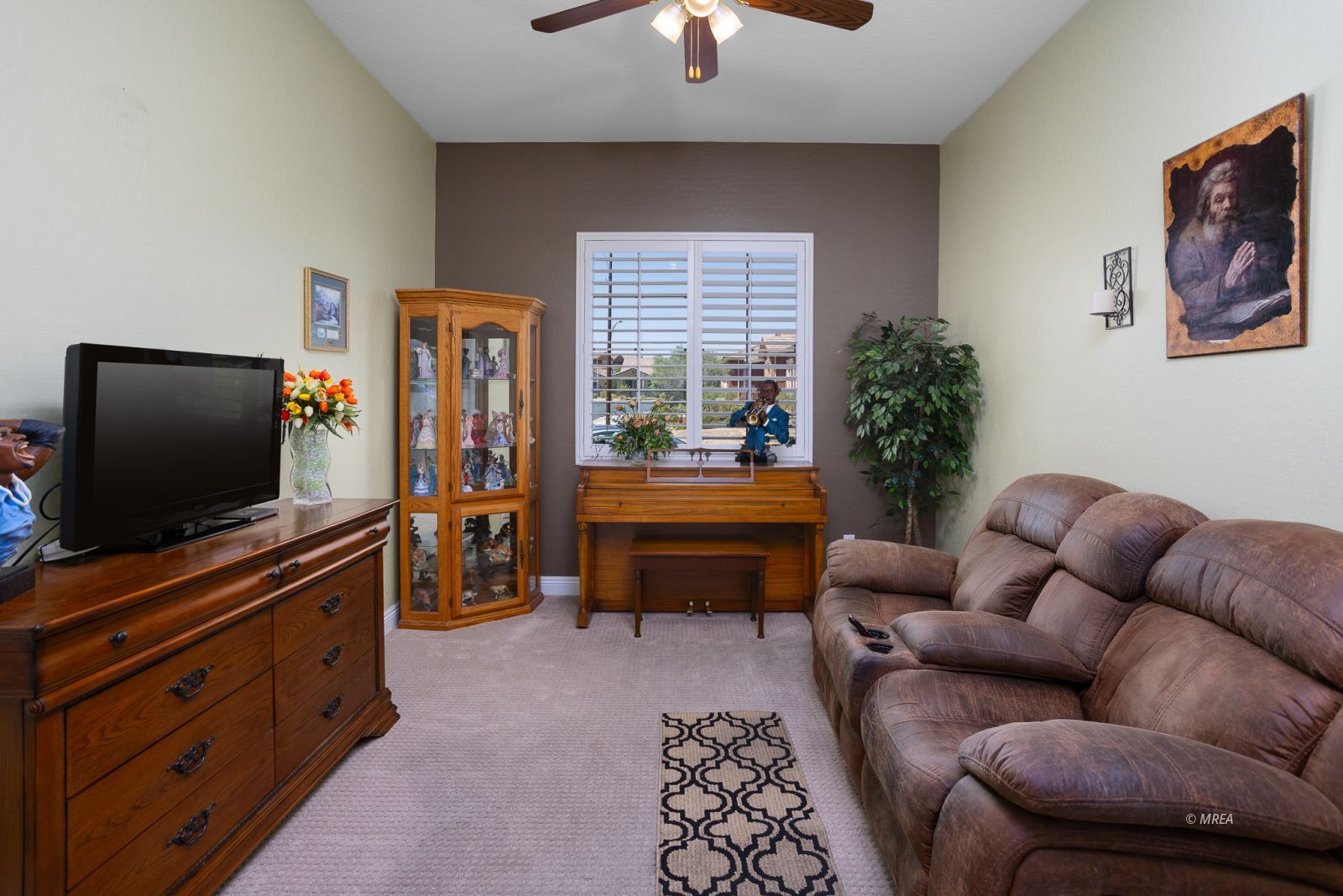 1364  Cool Springs Ln