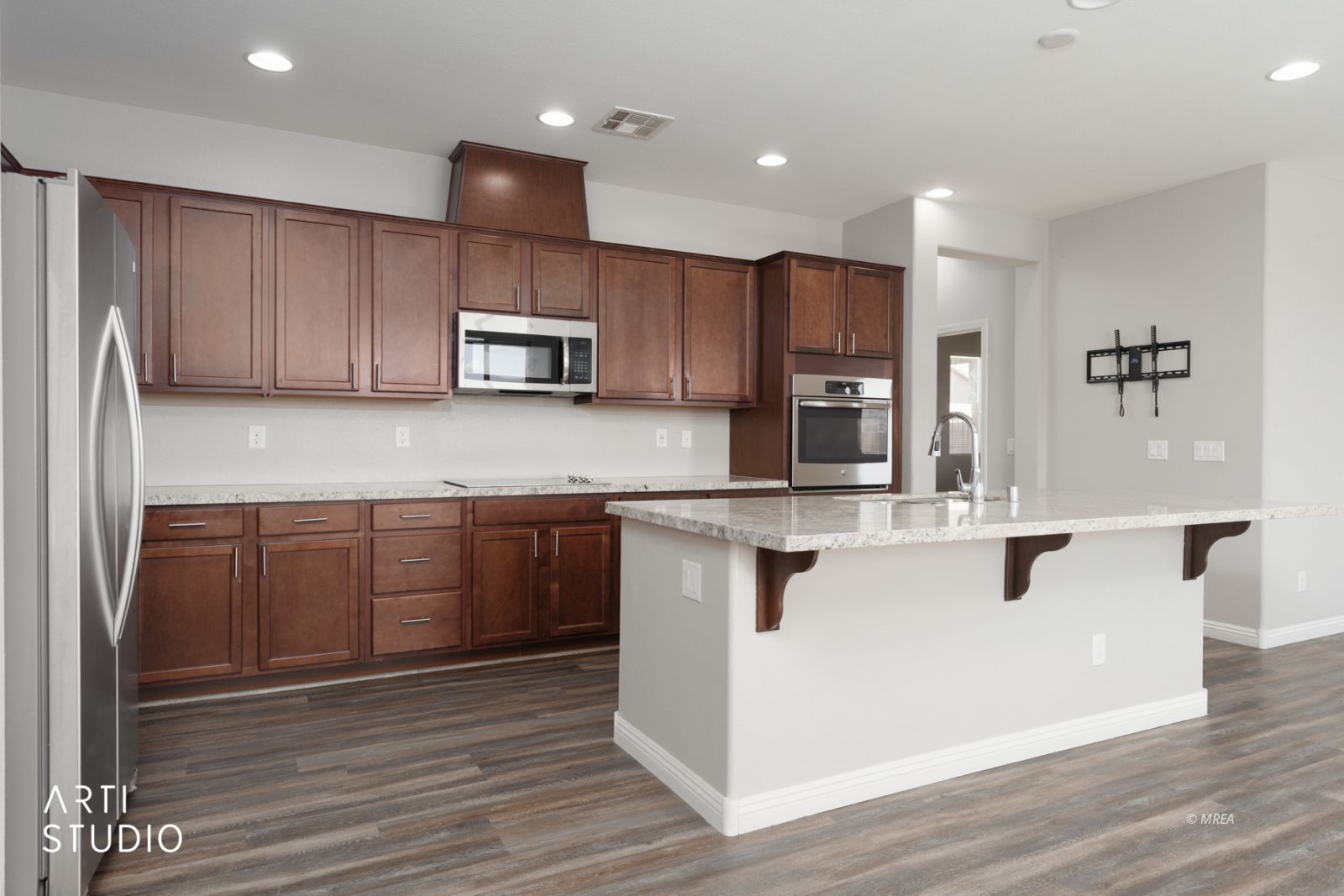 447  Paradise Valley Heights 