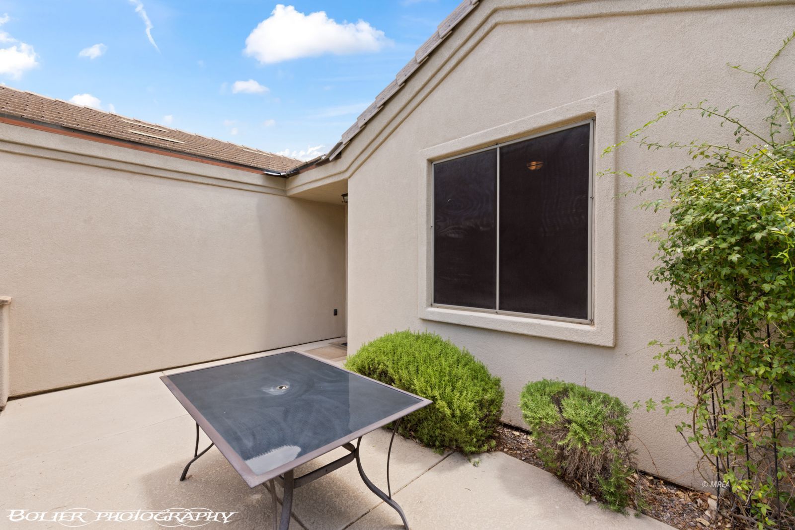 646  Jessica Dr