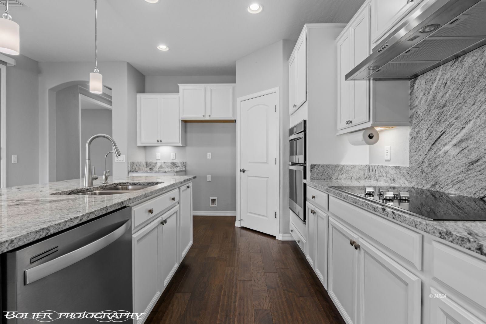 901  Emerald Pool Bluff 