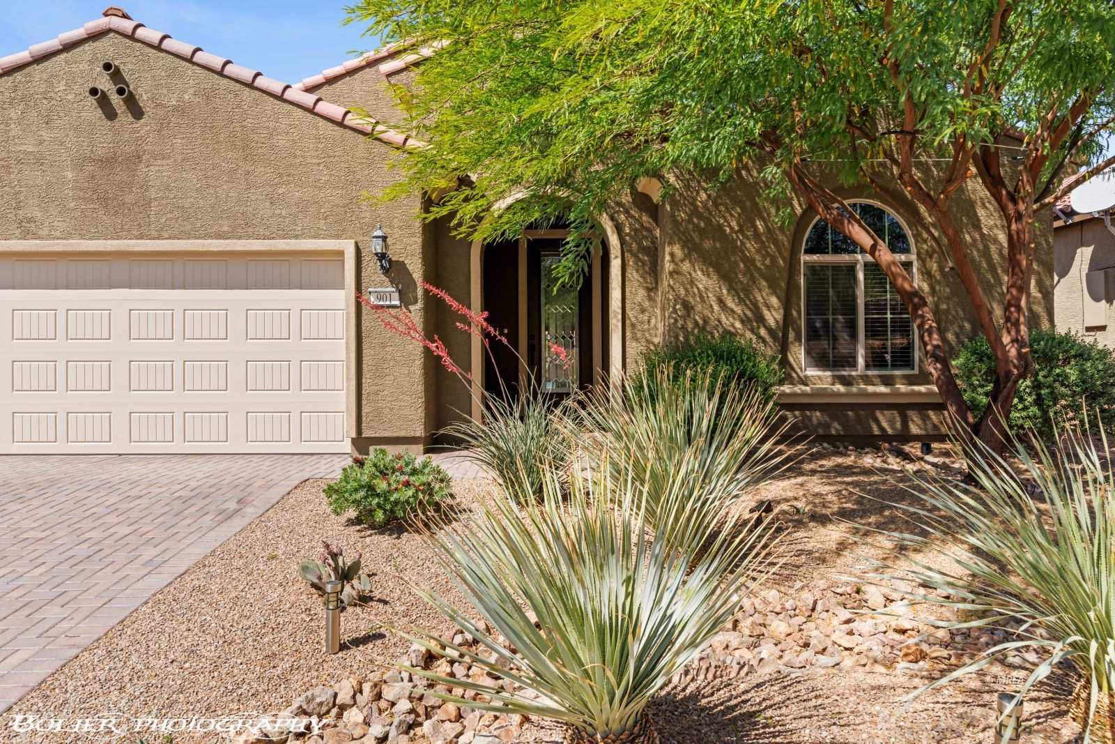 901  Emerald Pool Bluff 