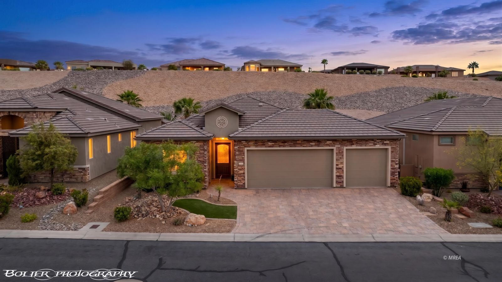 1514  Royal Vista Ln