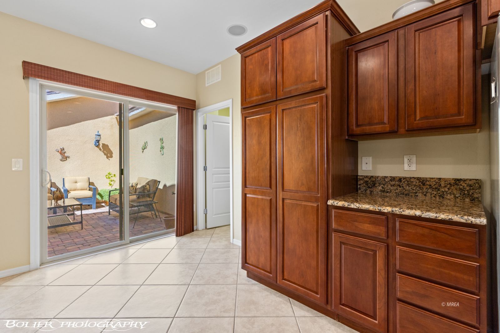 1044  Back Country Trail 