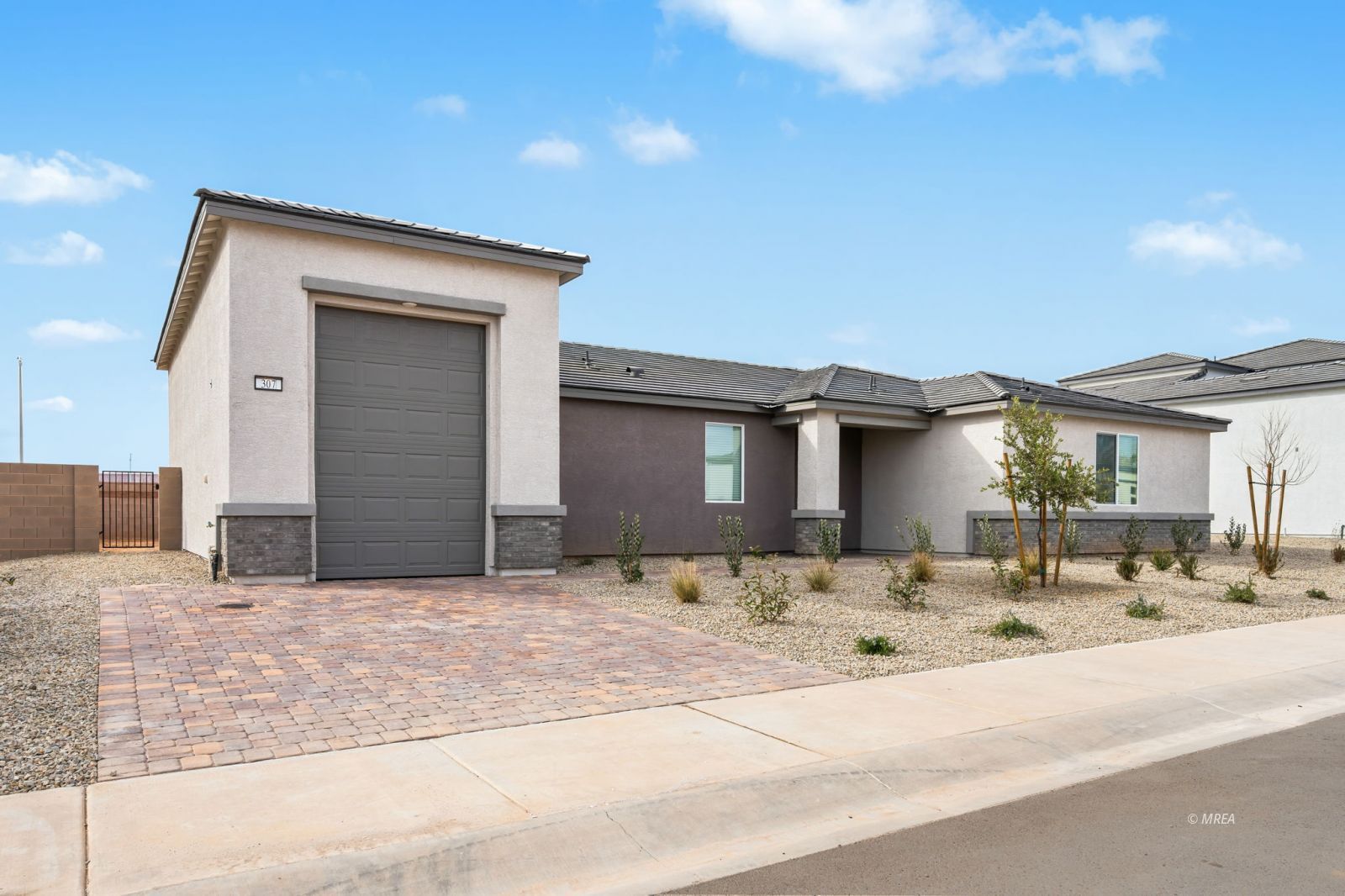 307  Sam Way