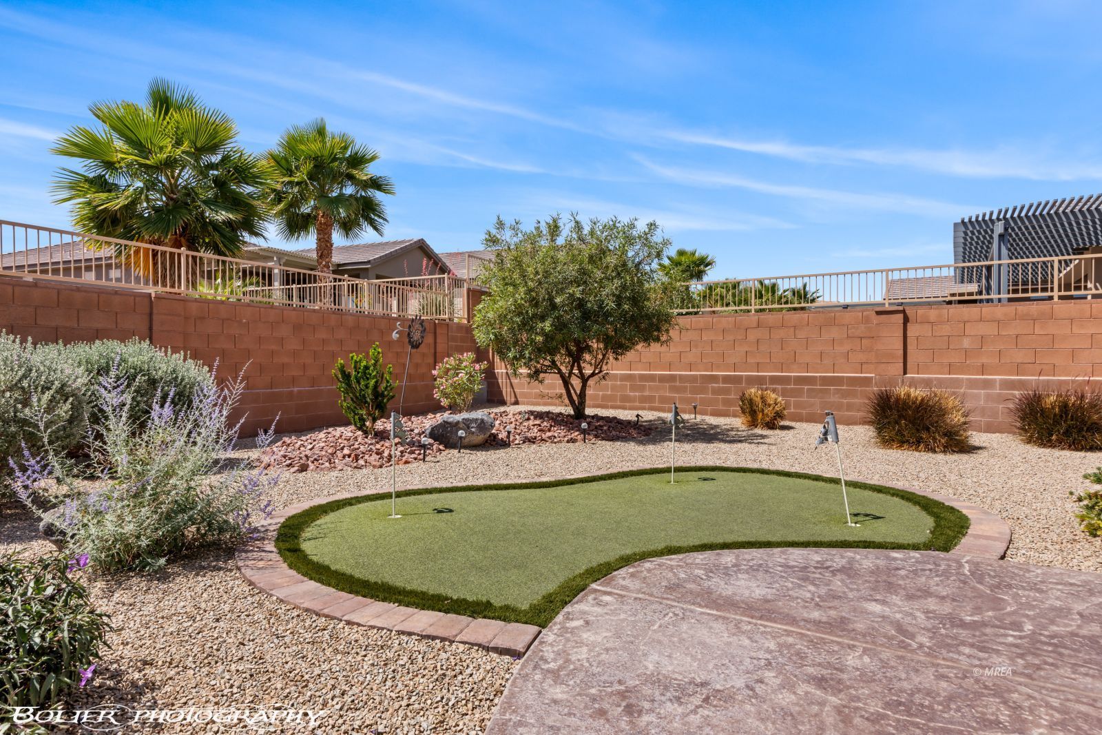 556  Quartz Way