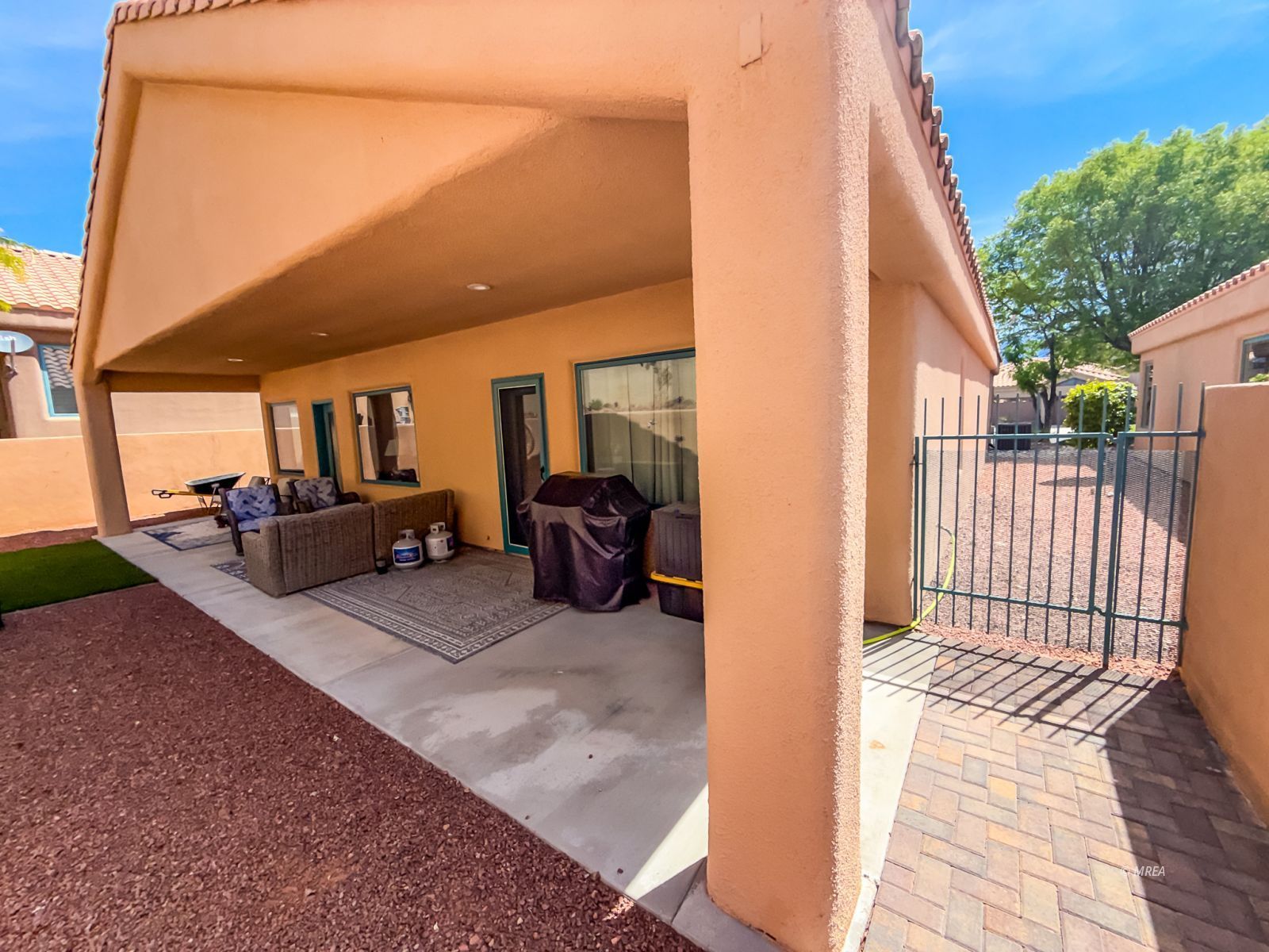 705  Pinnacle Ct