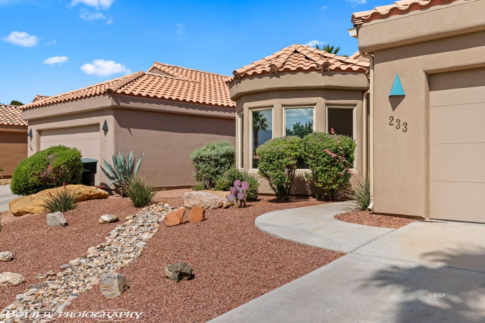 233  Pinnacle Ct