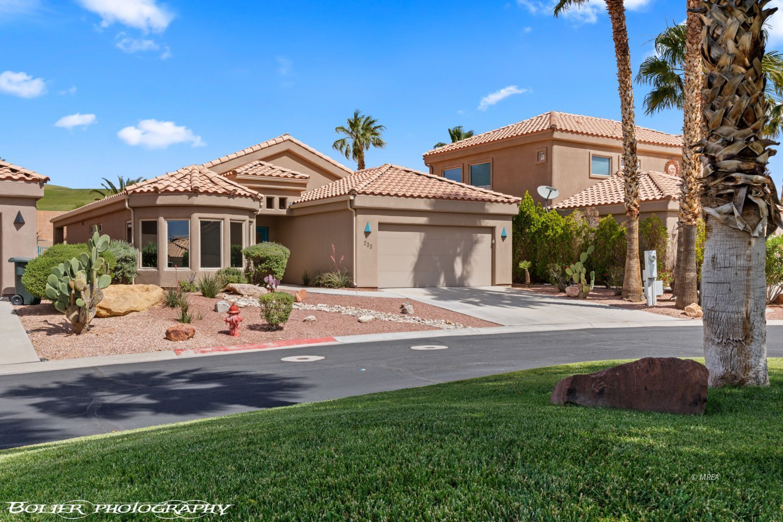 233  Pinnacle Ct