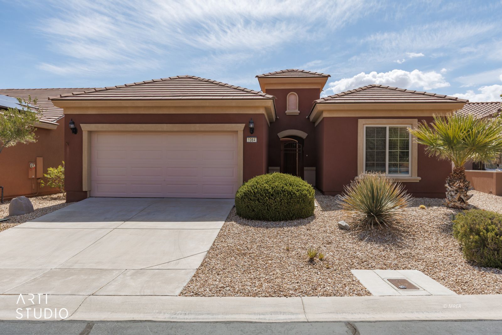 1064  Buckboard Trail 