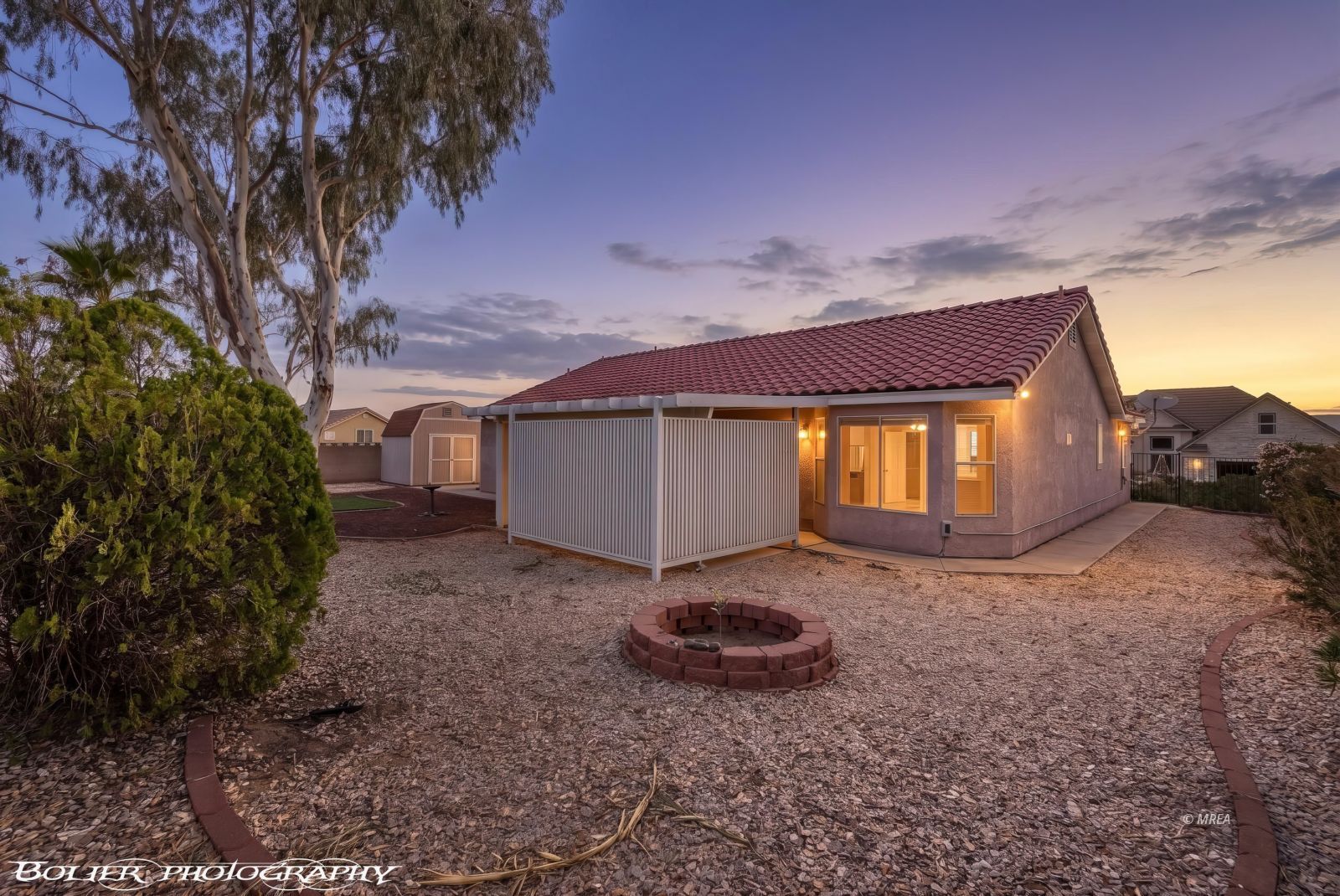 648  Valley View Dr