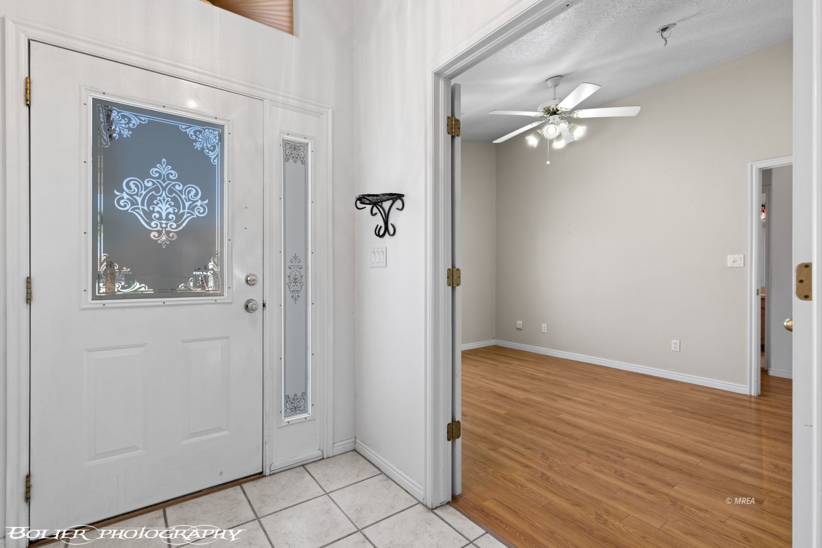648  Valley View Dr