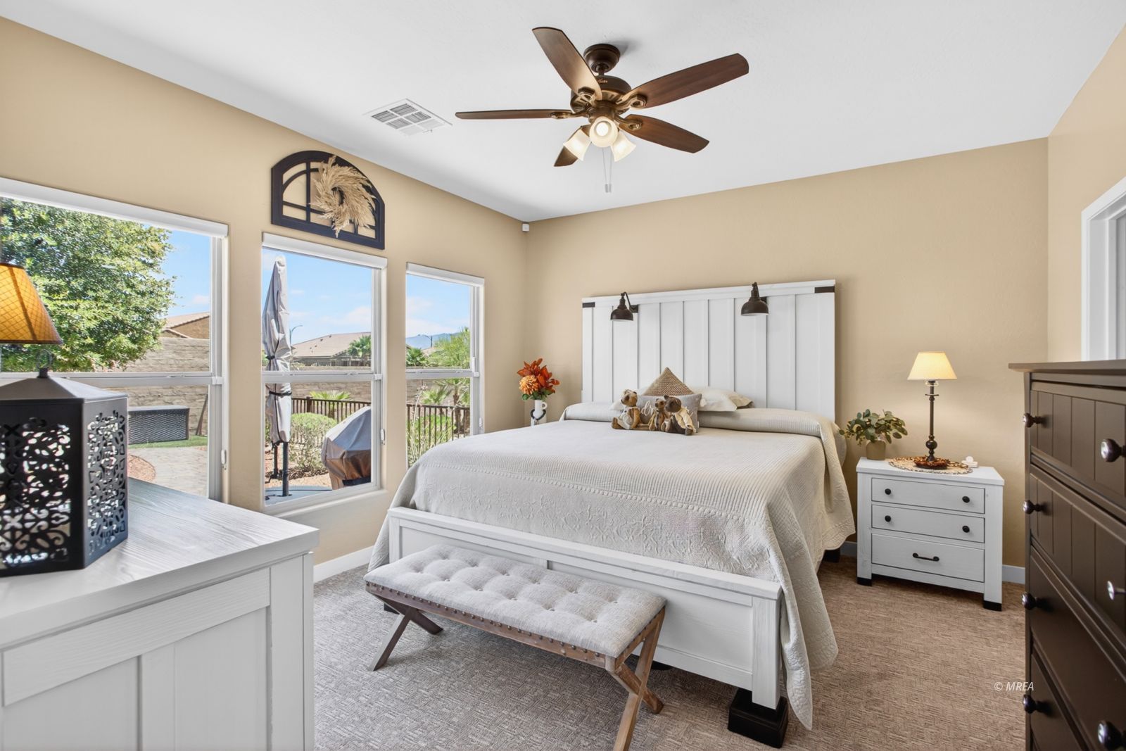 1453  Bronco Trail 