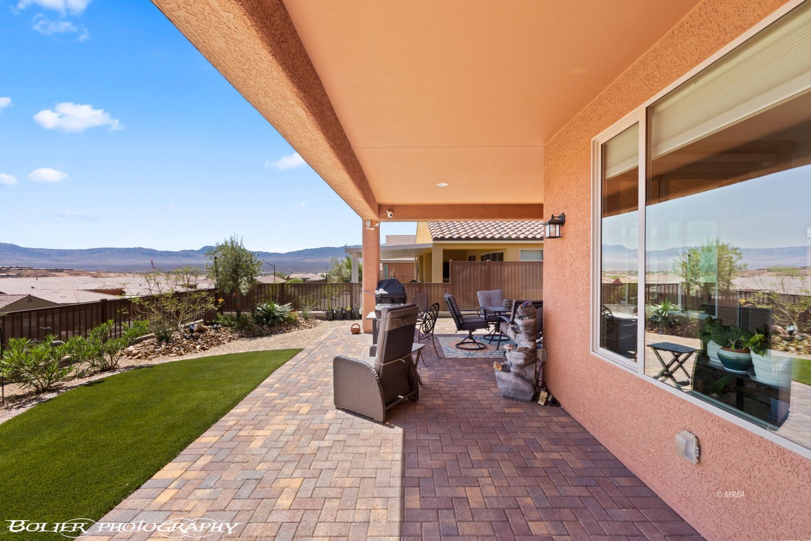 1412  Pin Cushion Ridge 