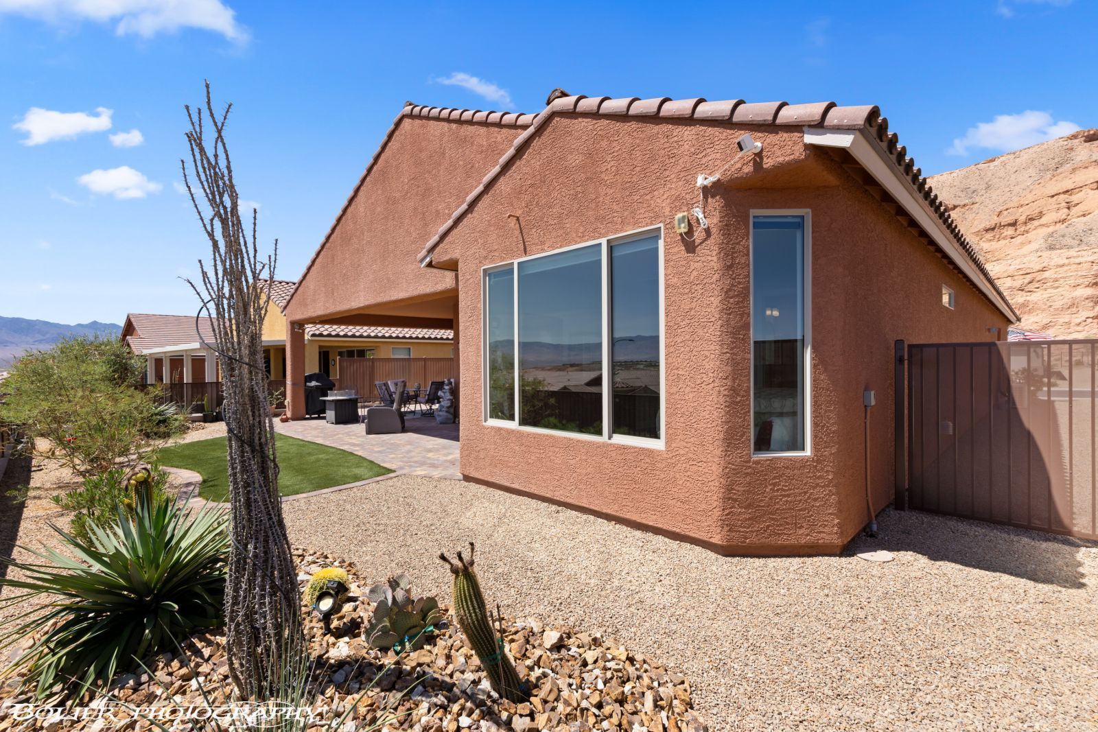 1412  Pin Cushion Ridge 