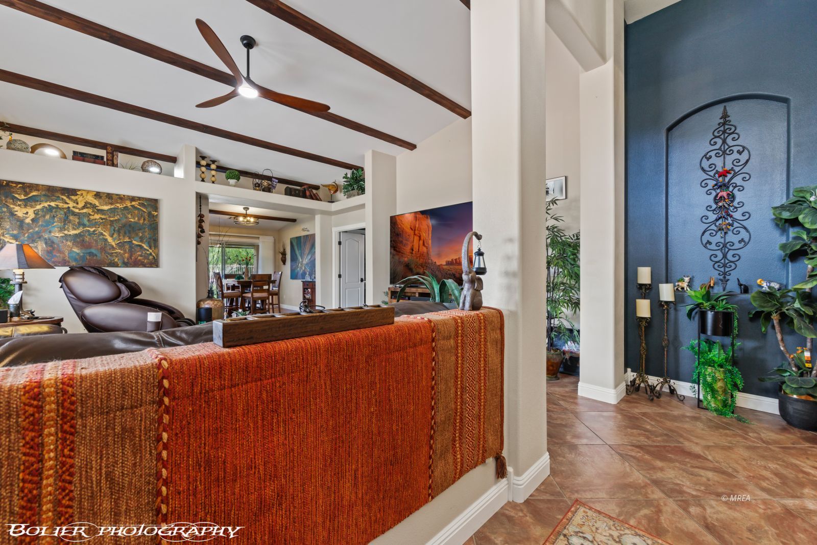 753  Fox Hills Way