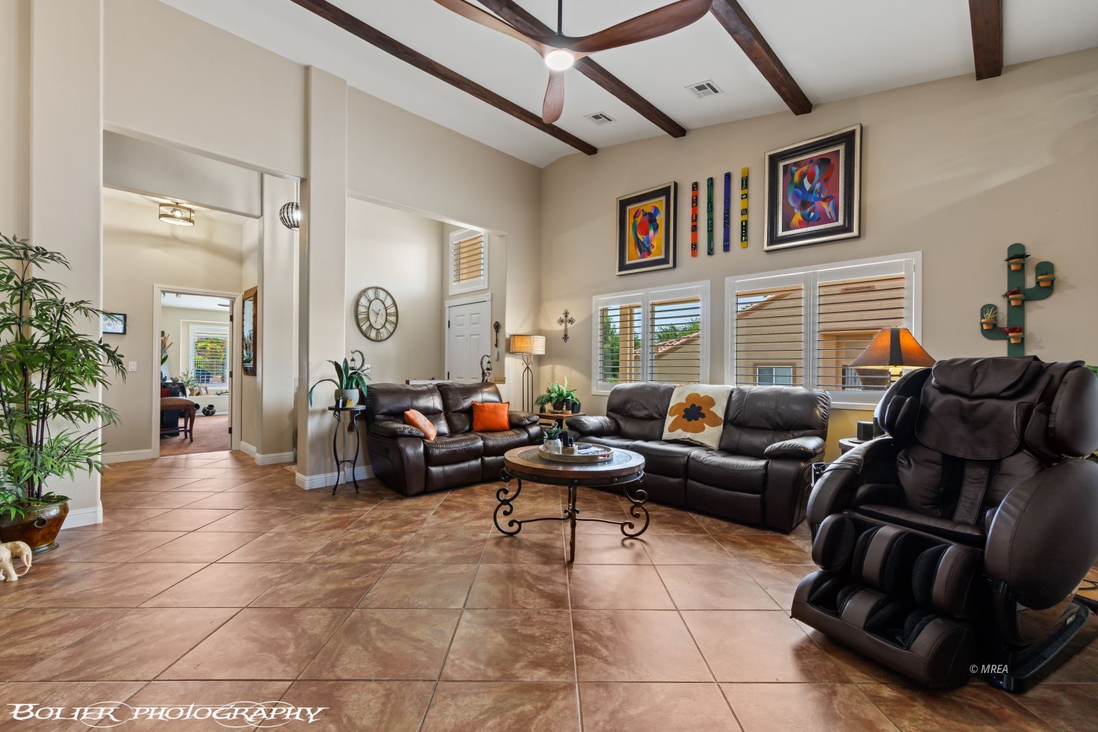 753  Fox Hills Way