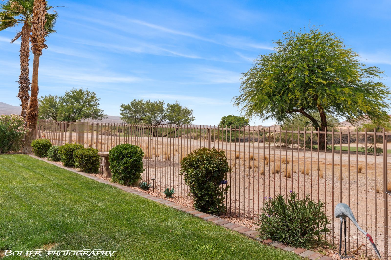 753  Fox Hills Way