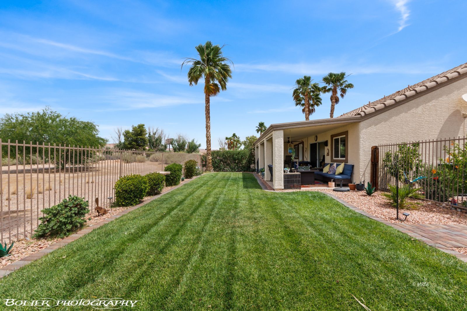 753  Fox Hills Way