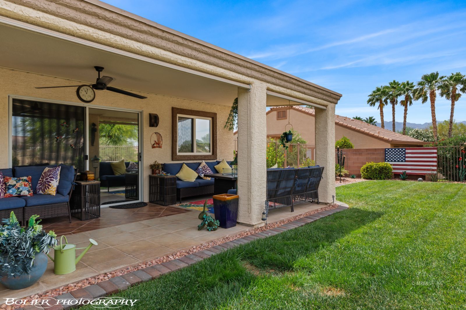 753  Fox Hills Way