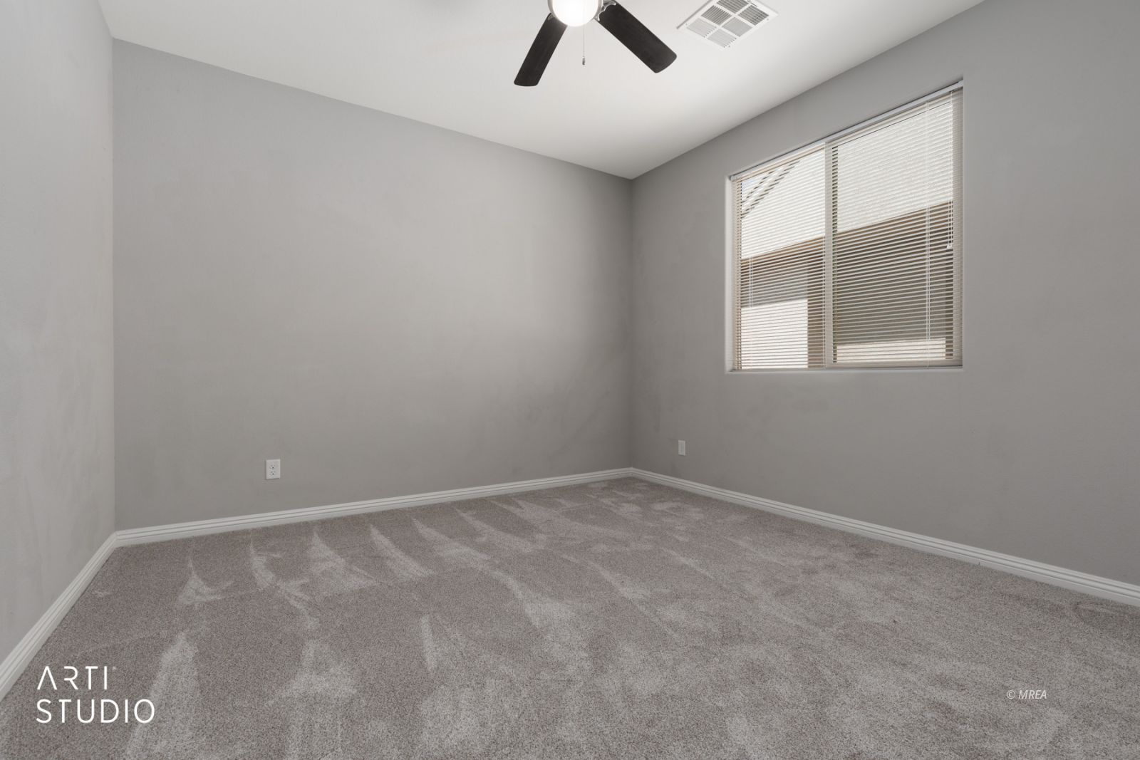 447  Paradise Valley Heights 