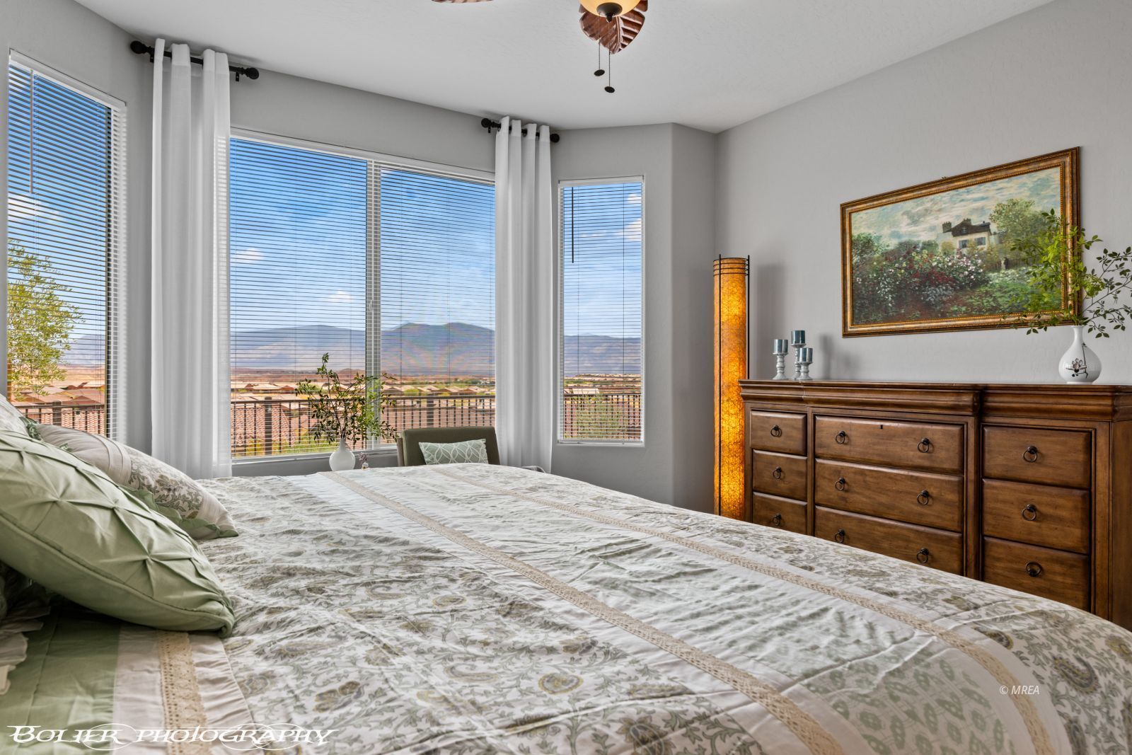 1492  Pin Cushion Ridge 
