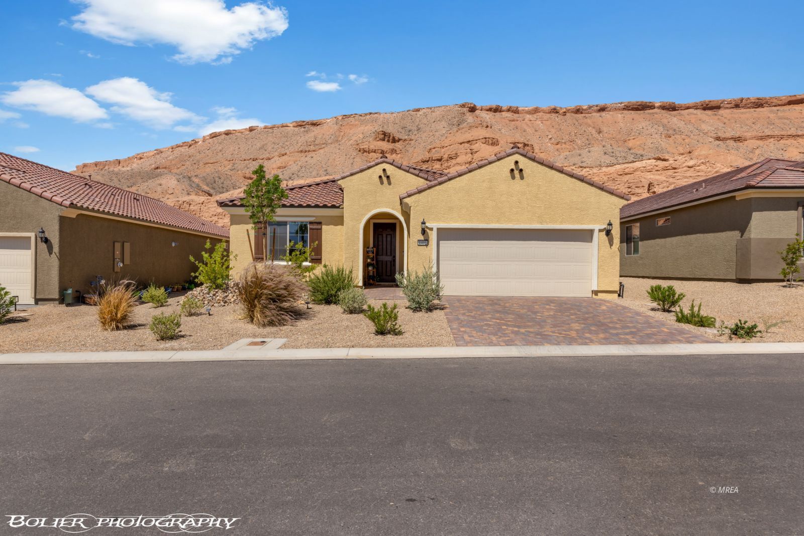 1405  Pin Cushion Ridge 