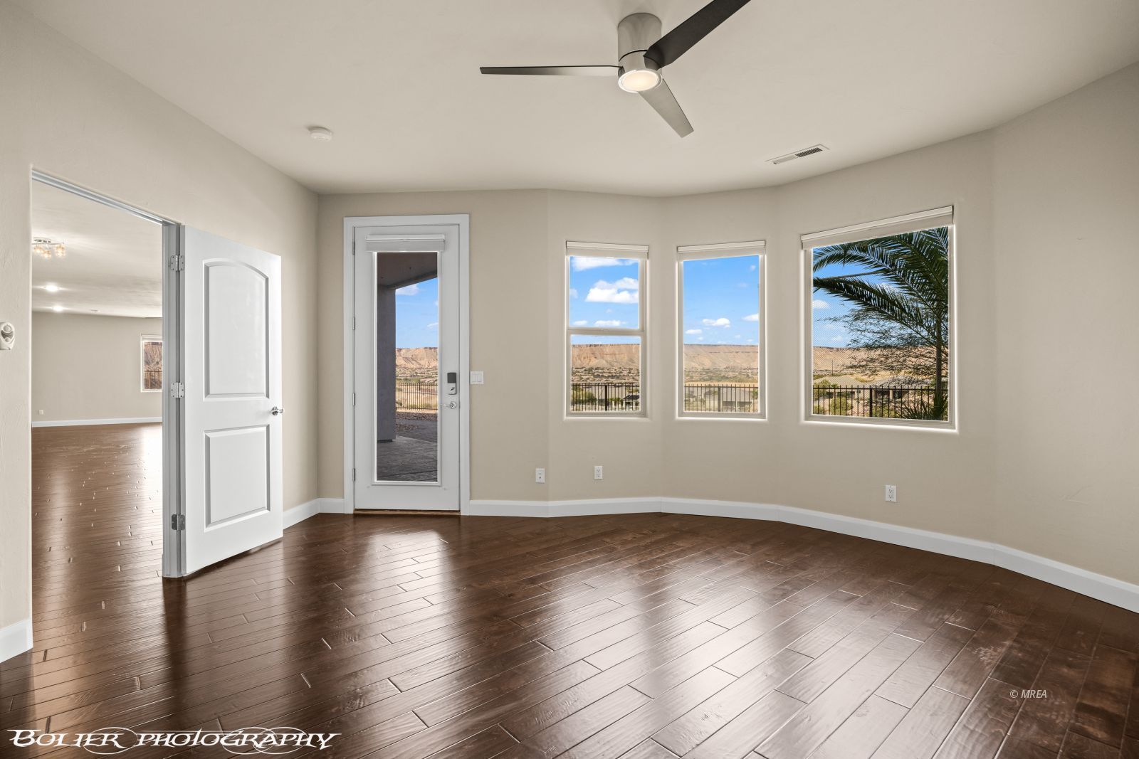 1111  Falcon Nest Ct