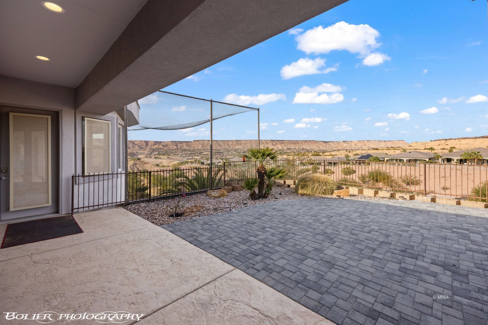 1111  Falcon Nest Ct