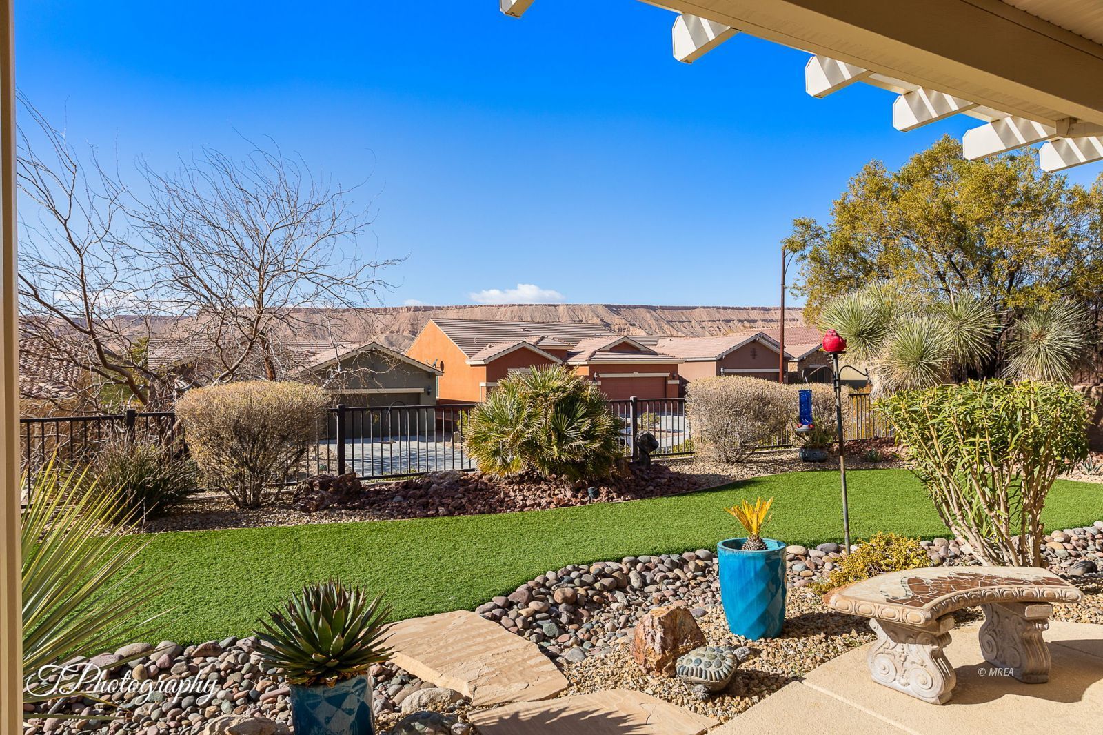 993  Starlight Terrace Way