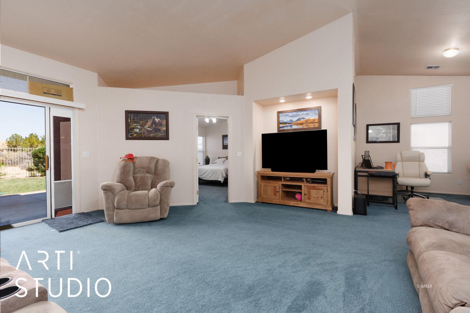 517  Beacon Ridge Way