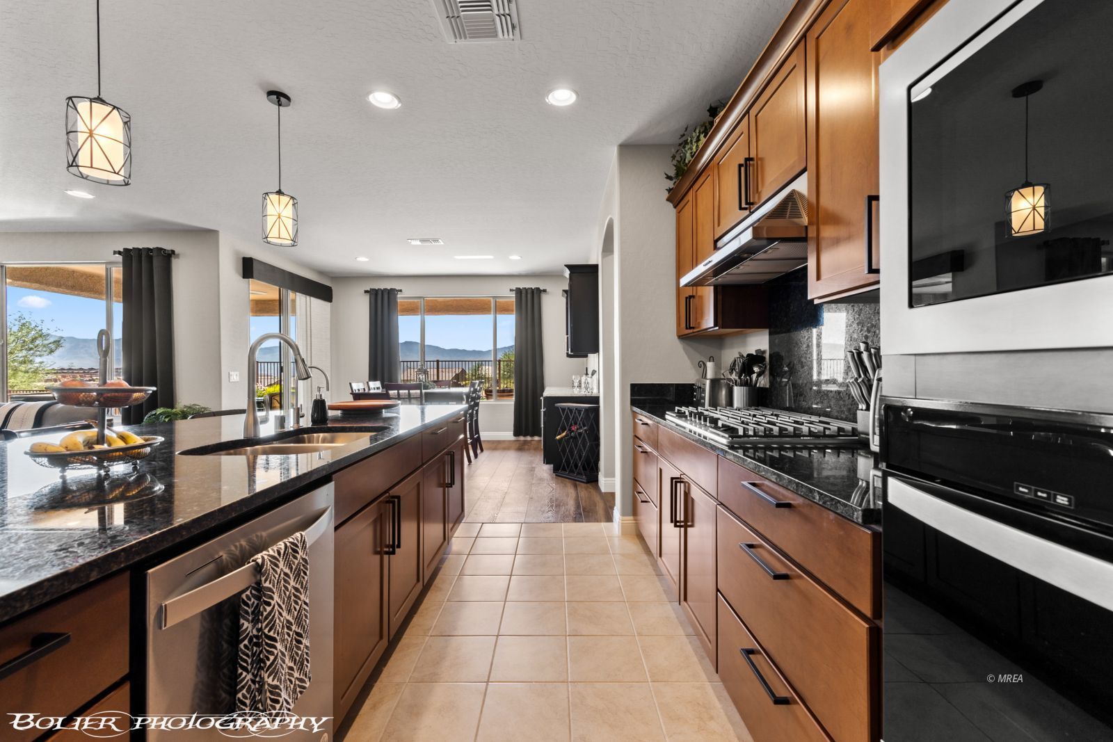 1480  Caramel Cliffs Trl 