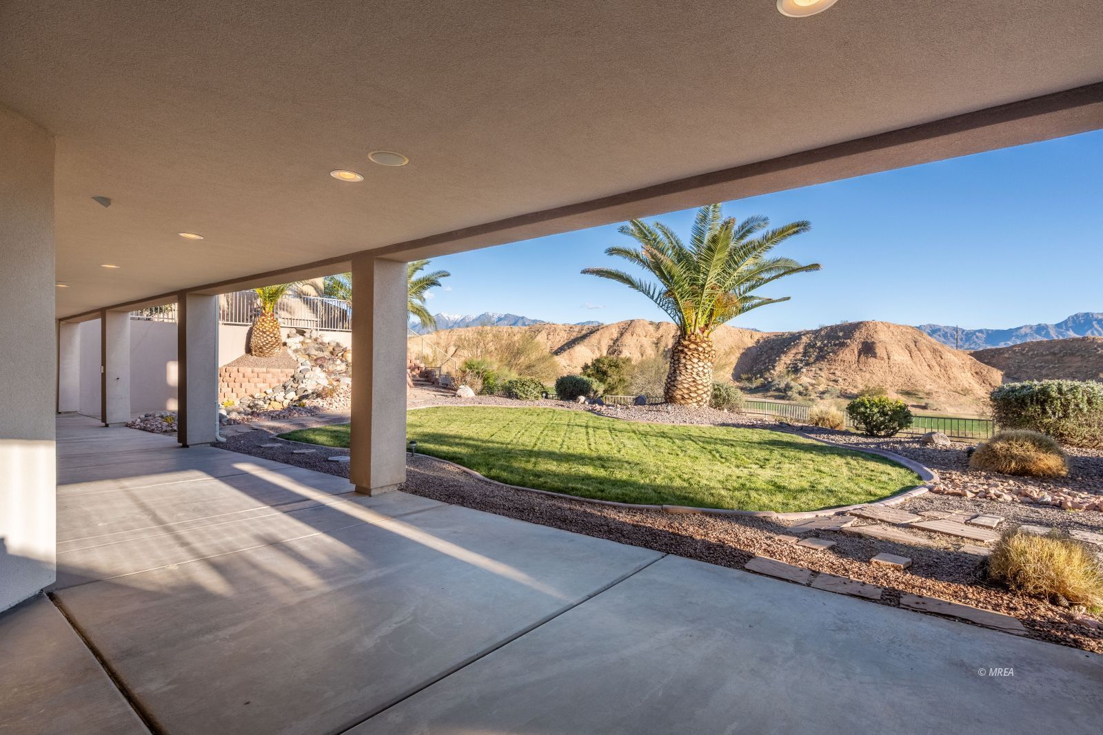 208  Hanna Ct