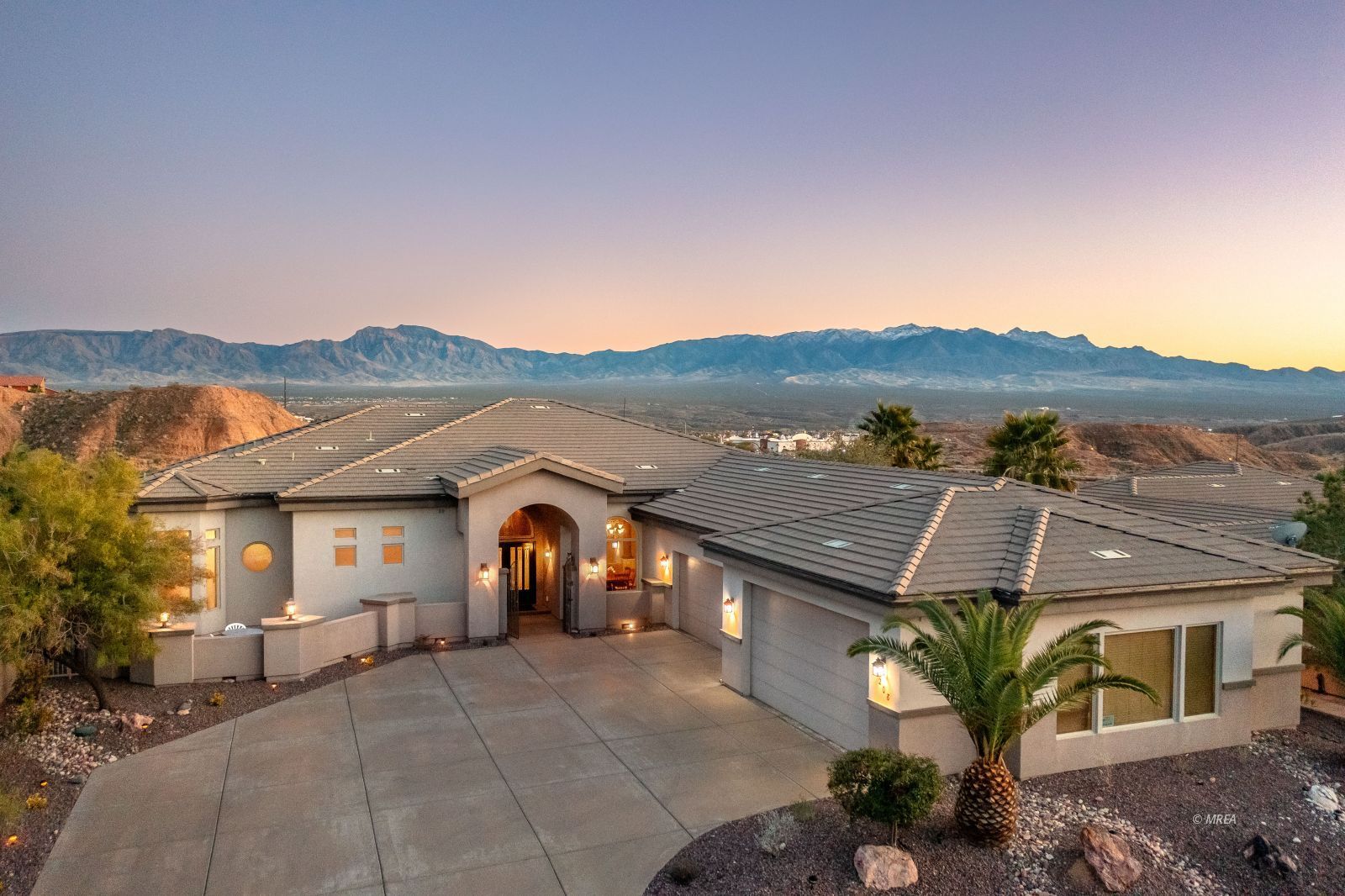 208  Hanna Ct
