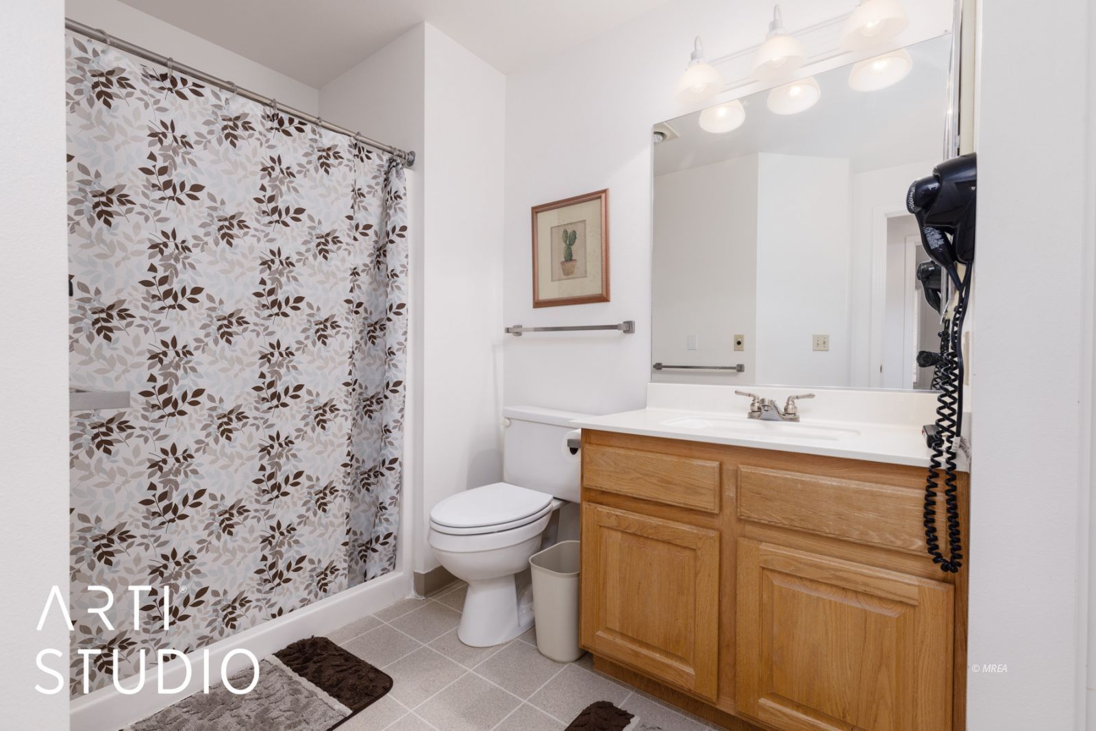 555  Highland Dr #209